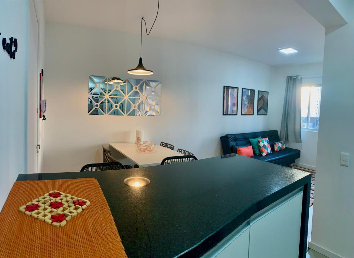 707- Apartamento Encantador, Amplo E Decorado, Quarto, Sala, Cozinha, Mobiliario Moderno, Cozinha Completa Com Utensilios , Excelente Vista Da Cidade E Localizacao Privelegiada No Bairro Bigorrilho Куритиба Екстериор снимка