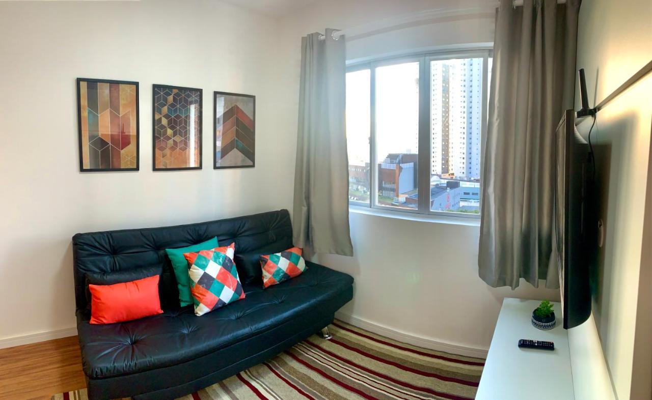 707- Apartamento Encantador, Amplo E Decorado, Quarto, Sala, Cozinha, Mobiliario Moderno, Cozinha Completa Com Utensilios , Excelente Vista Da Cidade E Localizacao Privelegiada No Bairro Bigorrilho Куритиба Екстериор снимка