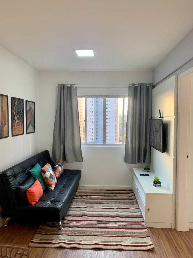 707- Apartamento Encantador, Amplo E Decorado, Quarto, Sala, Cozinha, Mobiliario Moderno, Cozinha Completa Com Utensilios , Excelente Vista Da Cidade E Localizacao Privelegiada No Bairro Bigorrilho Куритиба Екстериор снимка